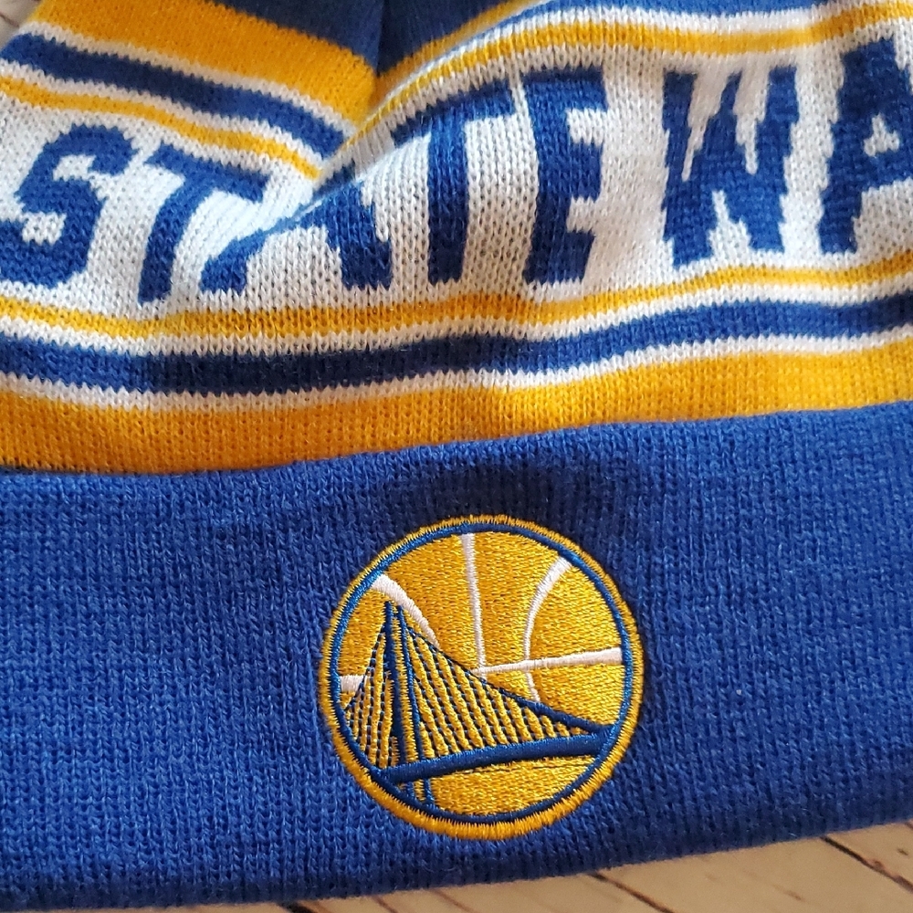 🆕️ ADIDAS NBA WARRIORS KIDS BEANIE 💙💛 - Picture 6 of 6